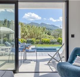 5 bedroom luxury seaside villa with indoor & outdoor pool, near Acharavi, sleeps 10